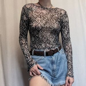 2/$25 Mesh Snakeskin Garage Long Sleeve